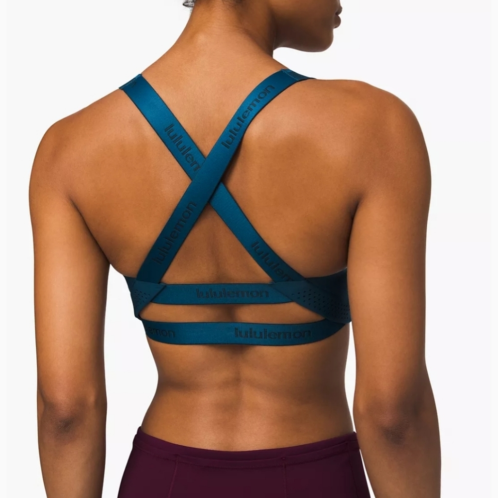 NWOT lululemon Adapt the strap bra